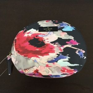 NWT KATE SPADE make up bag